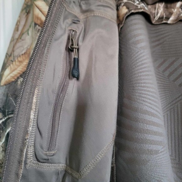 NWOT Women's Magellan Mesa Softshell Realtree EDGE Scent Control Jacket - Picture 7 of 14